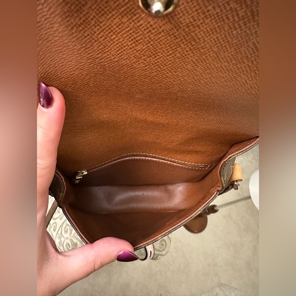 Authentic LOUIS VUITTON Monogram Saint Cloud MM Shoulder Bag Stunning Condition - Picture 10 of 16